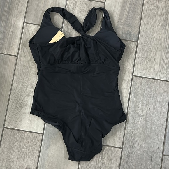 SHAPELLX Women's One Piece Swimsuit Tummy Control Ruched Full Coverage V Neck - Picture 8 of 9